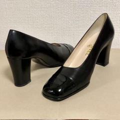シャネル　CHANEL ヒール　カメリア　エナメル　ブラック　38.5 ヒール CHANEL シャネル カメリア エナメル G26821 ブラック 靴