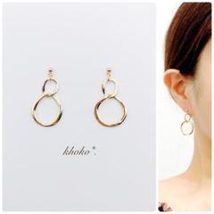 no.520 再販♡ツイスト ダブル フープ ピアス イヤリング ハンドメイド