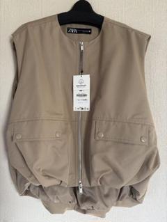 ZARA オーバーサイズ ボリュームベスト XS~S 新品 ZARA オーバーサイズベスト - メルカリ