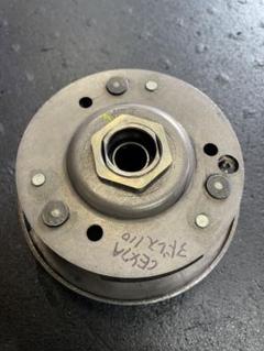 本物保証!  アドレス110 2BJ-CE47A ドリブンフェイスASSY クラッチ - メルカリ パーツ