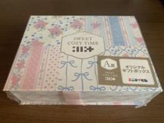 4点まとめ　ILLIT　エニマイくじ　オリジナルギフトボックス　MOKA セット ILLIT エニマイくじA賞オリジナルギフトボックス - メルカリ