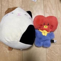 犬とキャラクターのぬいぐるみセット