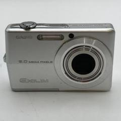 CASIO EXILIM EX-Z600 シルバー 新品バッテリー付 美品】 CASIO EXILIM EX-Z600 シルバー電池切れバッテリー付
