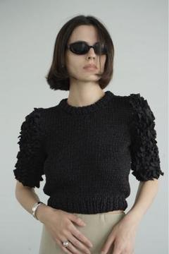 CLANE FRILL HALF SLEEVE HAND KNIT TOPS
