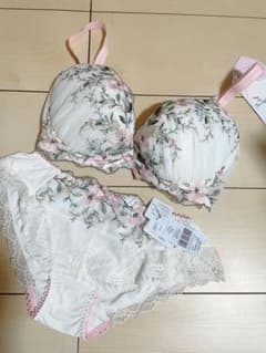 2025年最新】f70 リサマリの人気アイテム - メルカリ