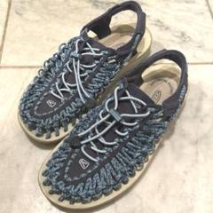 KEEN UNEEKユニーク　ネイビー★25cm