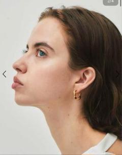 Charlotte Chesnais ピアス　【深水光太着用】