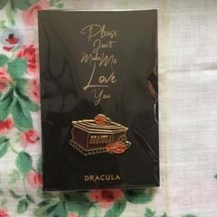 XIAジュンスDRACULAピンバッジ 棺桶タイプ