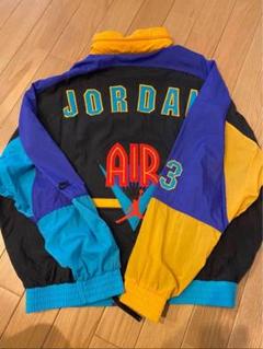 2025年最新】jordanナイロンジャケットの人気アイテム - メルカリ