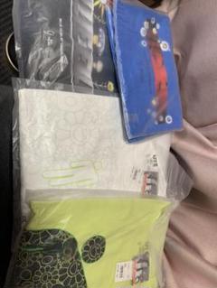 ユニクロ ビリーアイリッシュ 村上隆 Tシャツ 4枚セット XXL
