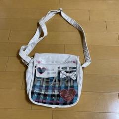 ハートデザイン ショルダーバッグ　ホワイト　白