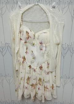 新品　セーター付き