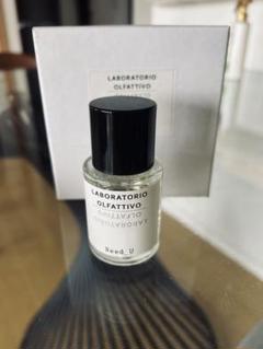 LABORATORIO OLfattivo Need U 香水 9割 - メルカリ