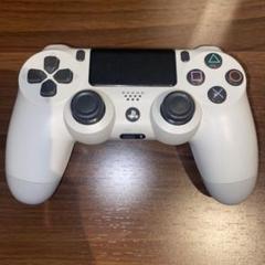 ホワイト DualShock 4 コントローラー