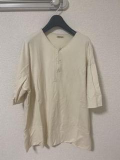 AURALEE オーラリー　Uネックシャツ　生成色のサムネイル