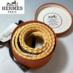 正規品 Hermès エルメス CARRE PLISSE 90 イエロー 箱付き 正規品 Hermès エルメス CARRE PLISSE 90 イエロー 箱付き