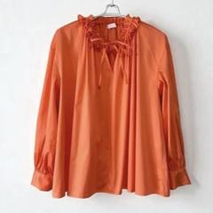 美品✨ボールジィ ハイカウントサテン フリルネックブラウス オレンジ