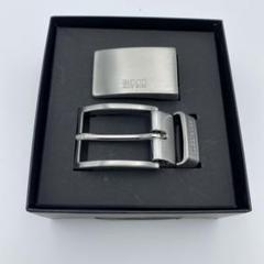 新品未使用　HUGO BOSS ヒューゴボス　ロングスカート　金具ロゴ　ベルト Hugo Boss(ヒューゴボス) ベルト(メンズ) - 海外通販のBUYMA