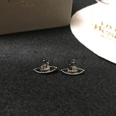 ヴィヴィアンウエストウッド ピアス 両耳