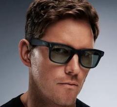 Ray-Ban Ray-Ban Meta Wayfarer 調光レンズ