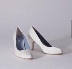 the treat dressing BENIR ホワイトヒール7cm 37 シルクサテン（ホワイト/クローズトゥ） | DRESSY ONLINE[ドレ