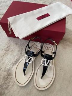 専用　定価の半額以下　VALENTINO スリングバック　ロゴ　サンダル ほぼ新品】定価の半額以下VALENTINO スリングバックロゴサンダル