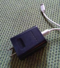 急速充電器 Quick Charger 24W ターボ RAVPOWER