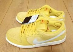 Nike SB Dunk Low Pro ISO "Saturn Gold"