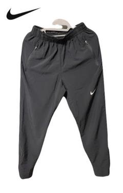 NIKE ナイキ　メンズ トレーニングパンツ　Sサイズ　ブラック