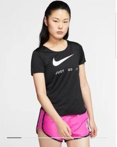 NIKE Tシャツ