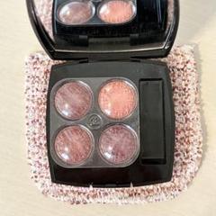 CHANEL レキャトルオンブル ツイード 01 新品未使用 ポーチ付き CHANEL レ キャトル オンブル ツイード 01