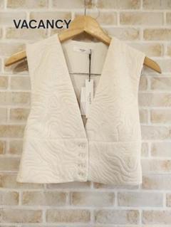 新品♡VACANCY　カットキルティングウェーブベスト