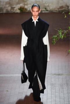 jil sander ジルサンダー　ロングジレ ベスト アウター ネイビー jil sander ジルサンダー ロングジレ ベスト アウター ネイビー