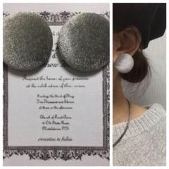 872 ライトグレー☺︎ベロア素材のアンティークピアス☺︎