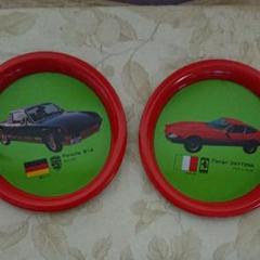 ヴィンテージ品?レトロフェラーリ・デイトナと ポルシェ914のスチール小皿