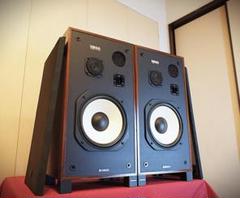 再値下げ！【極美品】　YAMAHA　NS-350　台座orインシュレーター付 再値下げ！【極美品】 YAMAHA NS-350 台座orインシュレーター付
