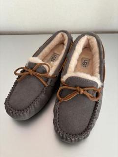 【新品・未使用】UGG アグ ダコタ Dakota 24cm グレー 大幅値下♪ UGG Dakota PEWTER 24SS-I（アグ ダコタ-グレー） | atmos