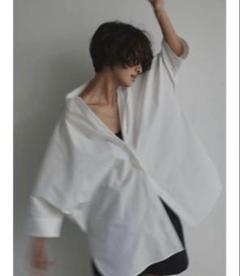 【値下げ】nala ナラ　relax over shirts ホワイトシャツ 2025年最新】nala relax over shirtの人気アイテム - メルカリ