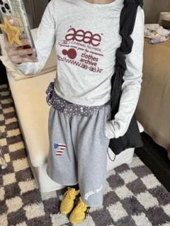 aeae プリント 長袖Tシャツ - メルカリ