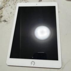 iPad 128GB 第6世代 SIMフリー Cellularモデル