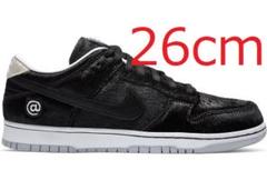 MEDICOM TOY × NIKE SB DUNK LOW 26