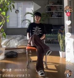 かつき着用 bless U ベロアトラックパンツのサムネイル