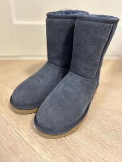 2025年最新】ugg ムートンブーツ ネイビーの人気アイテム - メルカリ