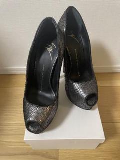 2025年最新】Giuseppe Zanotti パンプスの人気アイテム - メルカリ