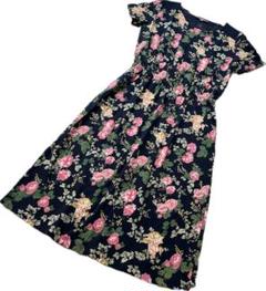 ローラアシュレイ 半袖ワンピース 7 Aライン 花柄　薔薇柄　綿 コットン　黒
