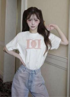 ダーリッチ Tシャツ T-ADJUST-SLITS-R13 T-shirt with runway set print｜ブラック