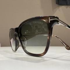 低価格 Ryu様専用週末割TOM FORD ブラウン TF625サングラス ケース付き 小物