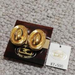 新品未使用 セビアン イヤリング ゴールド7500円