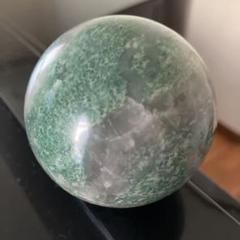 珍！グリーンガーネット　スフィア　天然石置物 4663f69db9265f0e48f0582342b030