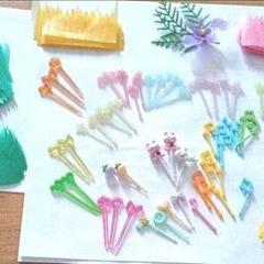 カラフルな花デザインのヘアピンセット